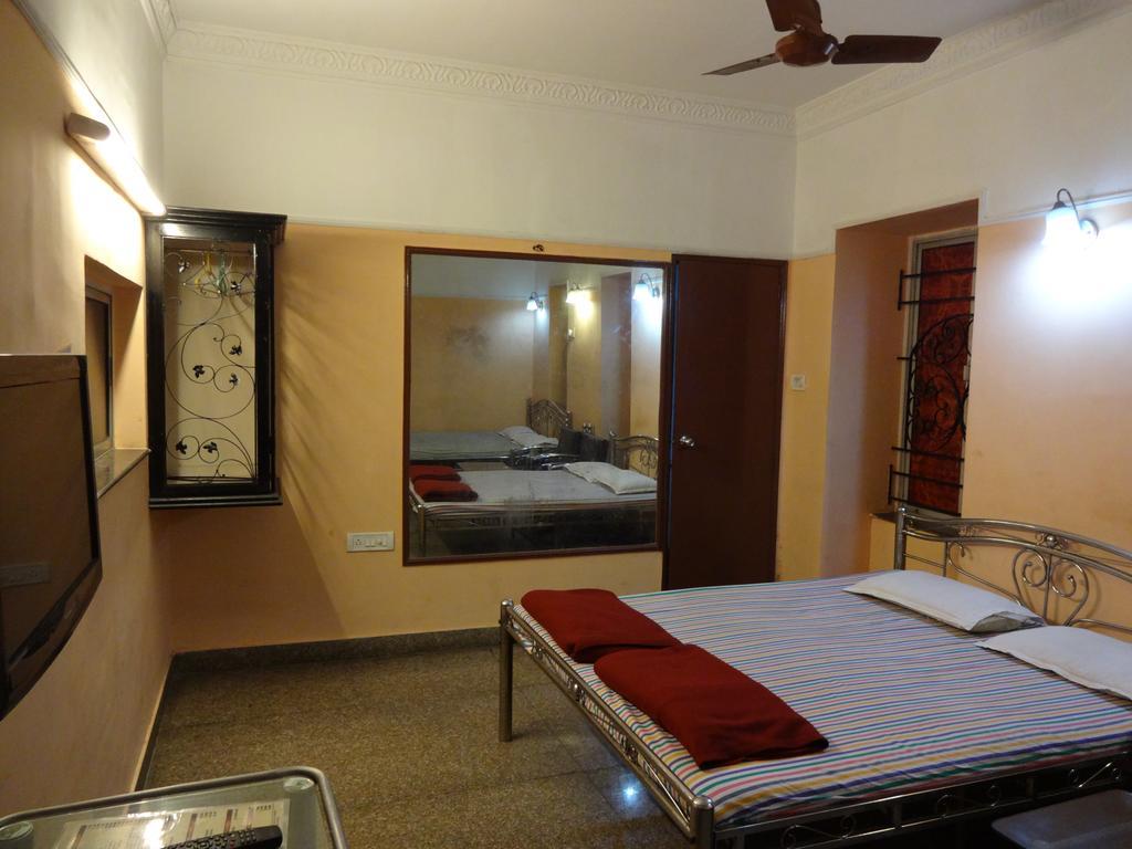 Central Guest House Kalkutta Kültér fotó